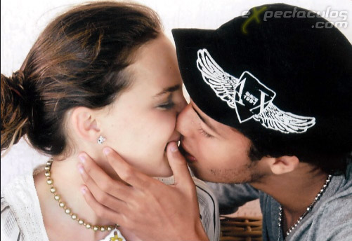 Belinda y Giovanni follan