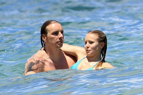 Kristen Bell en bikini