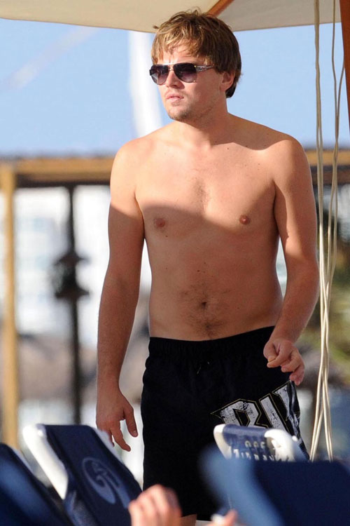 Leonardo dicaprio shirtless