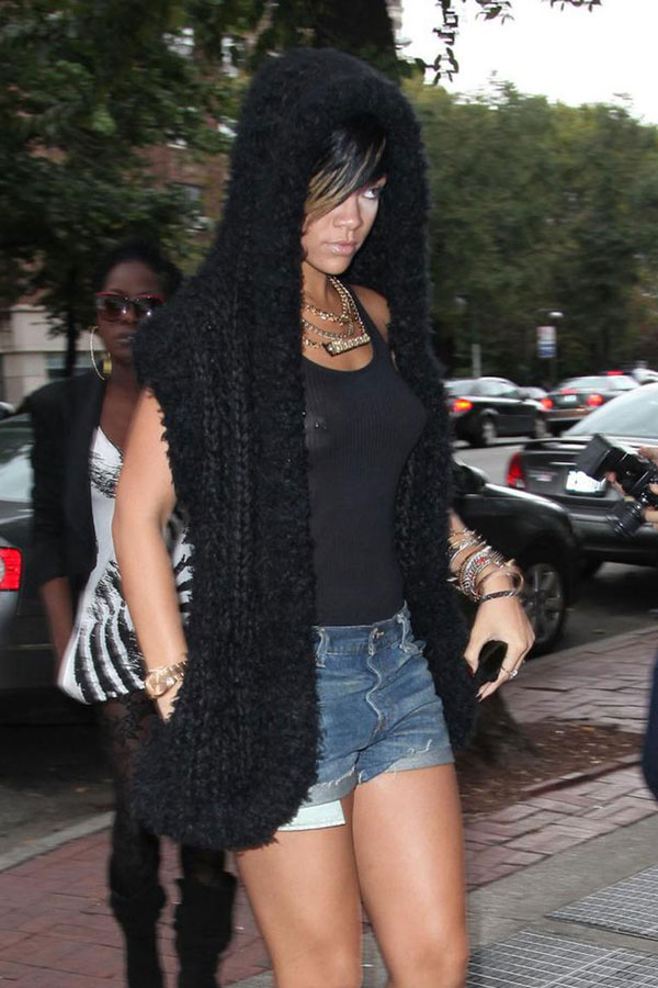 Rihanna nipple